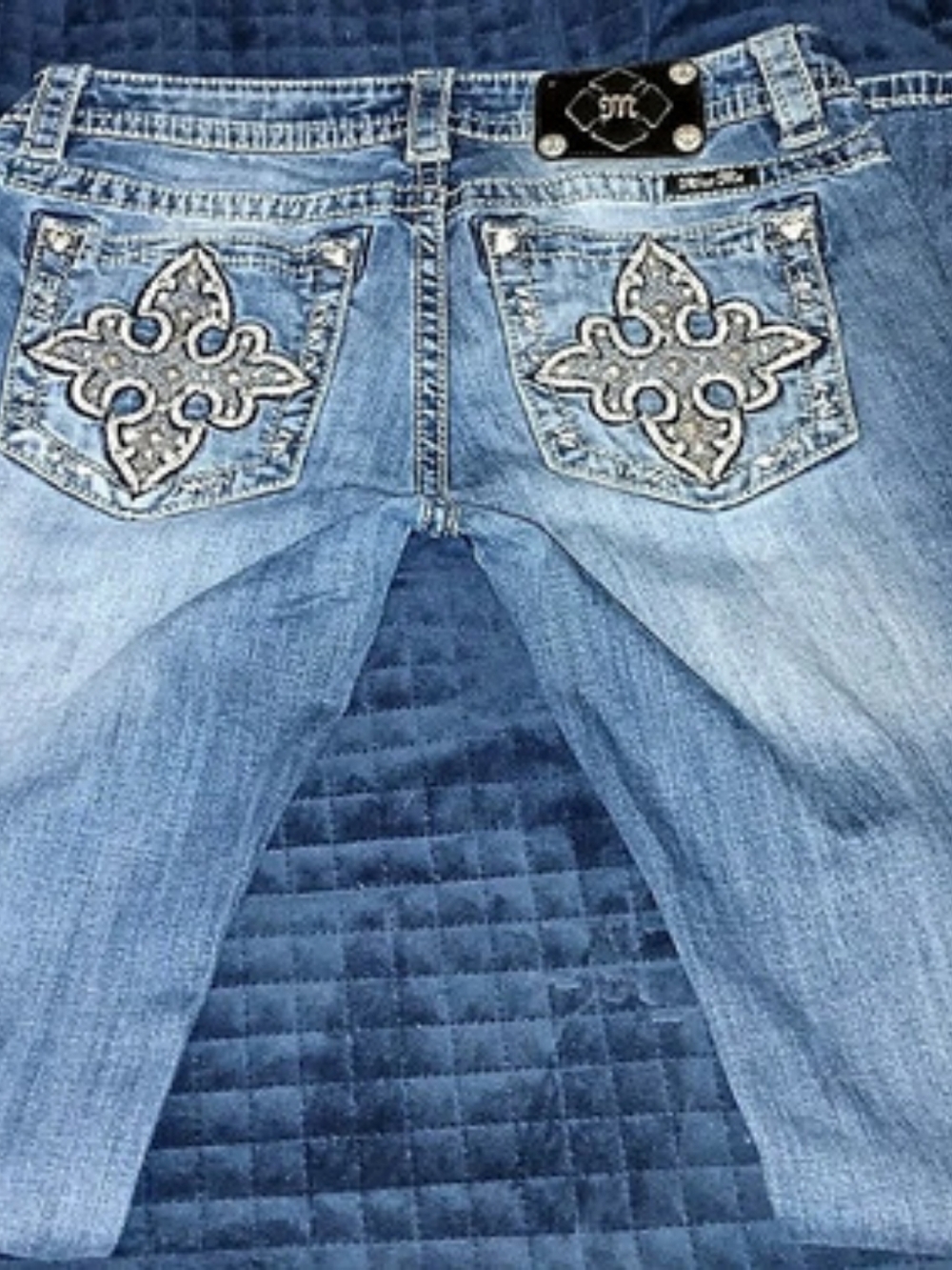 Miss Me Aztec Cross Studded Bootcut Jeans Size 29 Y2K Western Bling
